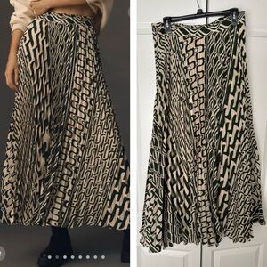 Anthropologie Isobel Pleated Maxi Skirt (Green/Cream)